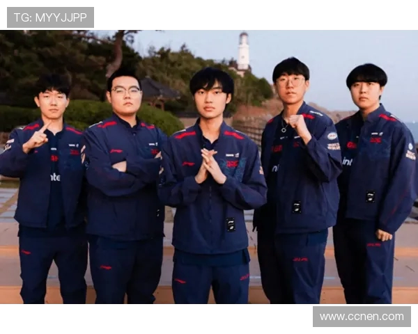 深入解析JDG战队运营体系与英雄联盟战术的成功之道